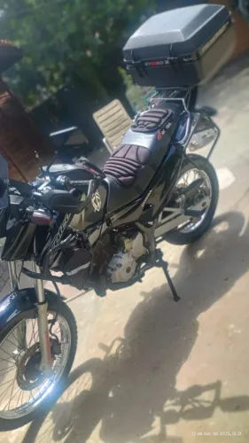 Moto Honda Falcon NX 400