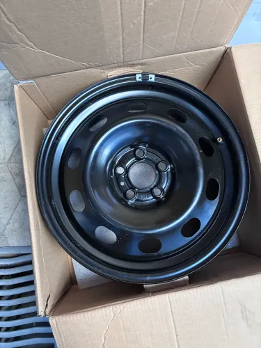 Rodas aro 16 NOVAS 5 furos