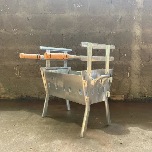 Churrasqueira PP de Alumínio