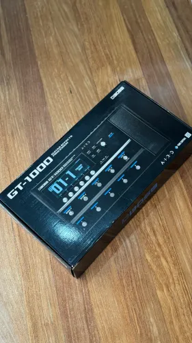 Pedaleira Boss GT 1000