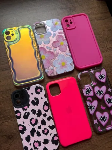 Kit 6 capinhas iPhone 11