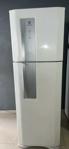 GELADEIRA ELECTROLUX DUPLEX FROST FREE 382 lts COM GARANTIA