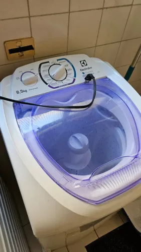 Máquina de Lavar Eletrolux 8,5Kg 220V Turbo Economia