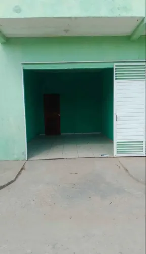 Casinha simples a venda em Monte Belo