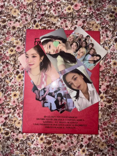 Albuns twice Eyes Wide Open (Style) + Formula Of Love (break it) 