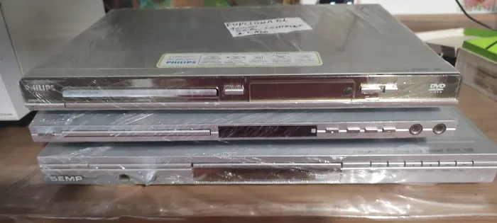 Dvd CD player funcionando perfeitamente veja valor unitário