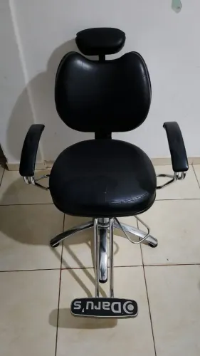Cadeiras para Cabeleireira /encosto fixo 