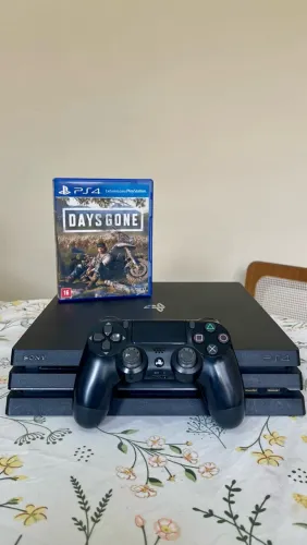 PLAYSTATION 4 PRO 1TB