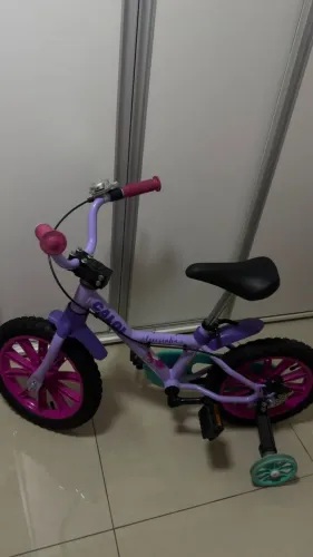 Bicicleta Infantil Caloi Cecizinha Aro 14 com rodinhas - Excelente estado