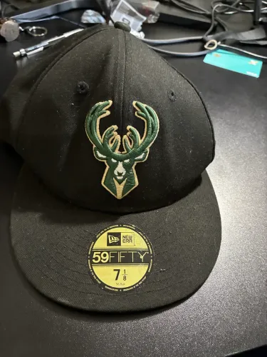 BONÉ new era raro demais