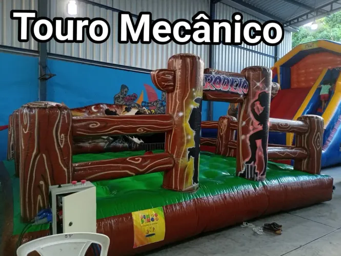 Touro Mecânico, Futebol de sabão, Guerra de Cotonetes Ringue, Tobogã Grande 