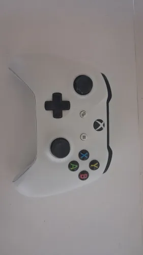 Controle Xbox one com defeito (leia a descrição)