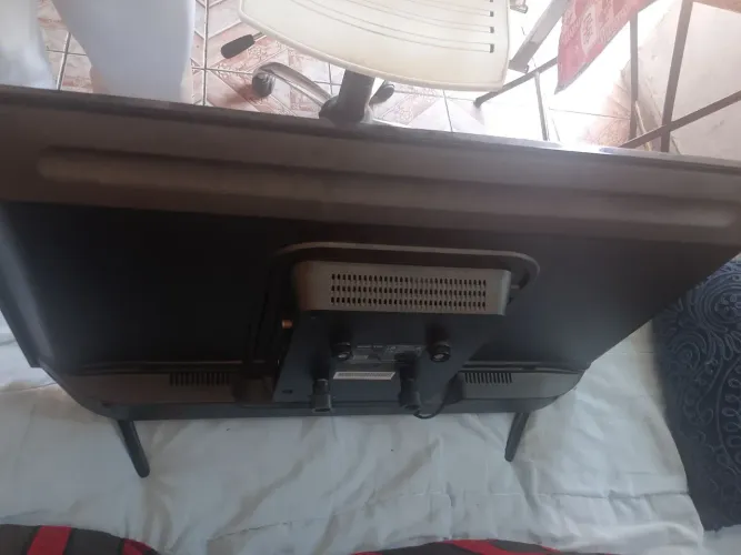 Tv para retirar peças