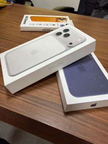 iPhone 17 pro Max Lacrado Todas as Cores