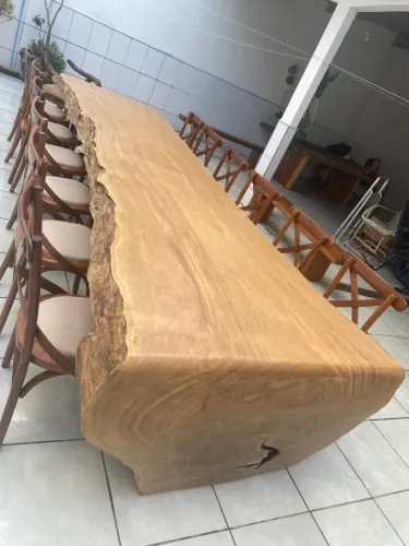 Mesa cascata rústica 