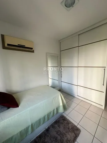 Apartamento com 2 quartos em Espinheiro