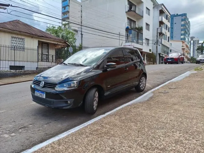 Volkswagen Fox 1.0 MI Total Flex 8V 5P 2011