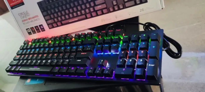 Teclado mecânico gamer rgb 100 %