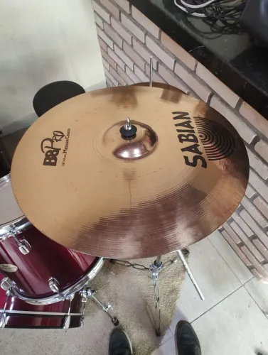 Pratos Sabian B8 Pro - Hi-Hat 14", Crash 16", Ride 20"