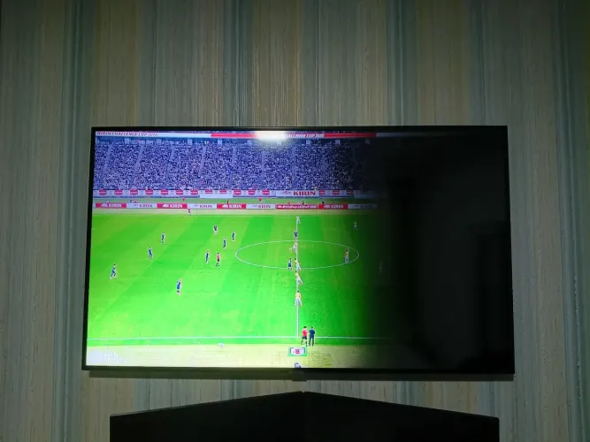 TV Crystal Led Samsung 58 com defeito