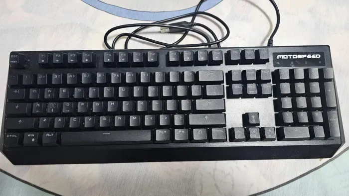 Teclado gamer Motorspeed