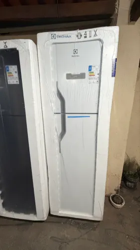 GELADEIRA 400 LITROS FOSS FREE ELETROLUX 