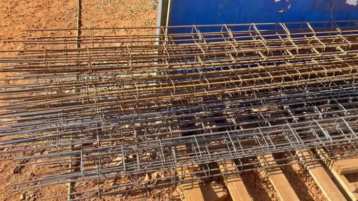 Ferragem pronta pra uso coluna pronta 5/16 peça de 3 metros a vista 39,909