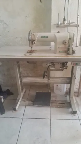 Vendo máquina reta industrial siruba