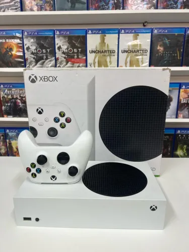 Xbox Series S semi novo -