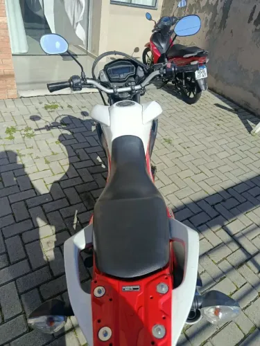 Moto NXR 160 BROS
