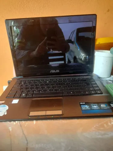 Notebook usado com defeito