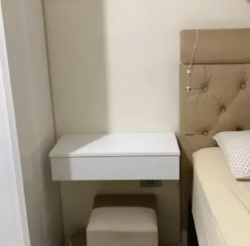 Vendo Penteadeira Aparador Camarim C