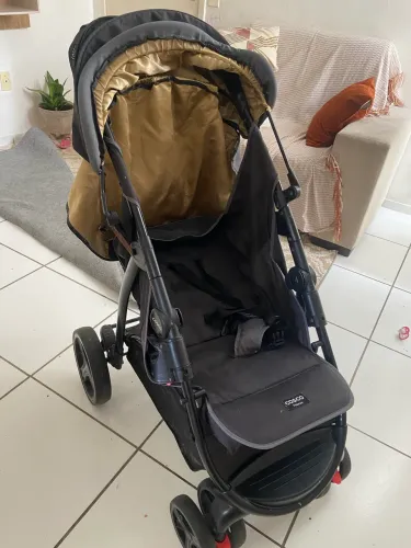 Carrinho de bebê
