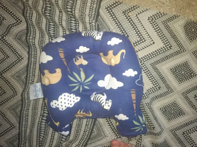 Lotinho de roupa de bebe usada menina