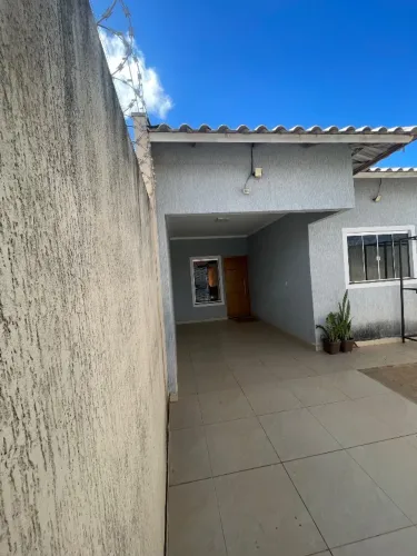 ALUGO CASA SEMI MOBILIADA