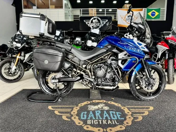 TRIUMPH TIGER 800 XRX