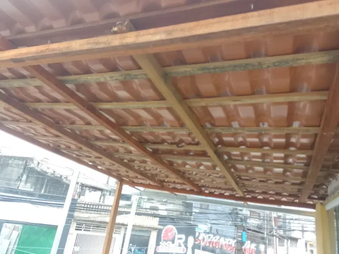 Instalação de telhado e impermeabilização