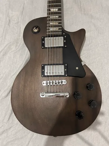 Guitarra Les Paul Strinberg LPS260