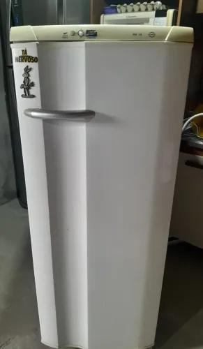 Geladeira 220v