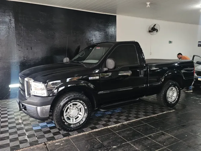 Ford F-250 XLT 3.9 4X2 Diesel TB 2008