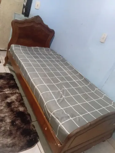 Cama Solteiro + Colchão 