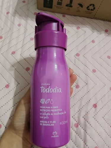 CREME PARA O CORPO TODO DIA