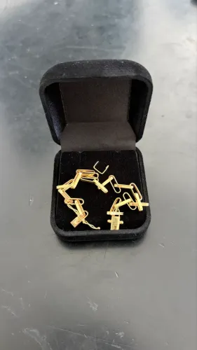 Pulseira ouro 18k cartie 3.1g / 21cm