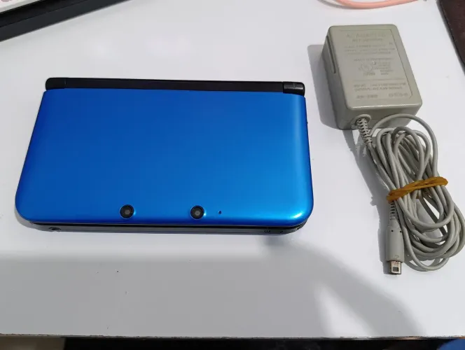 Nintendo 3DS XL
