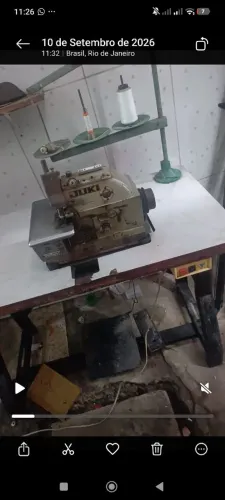Máquina de costura overloque INDUSTRIAL
