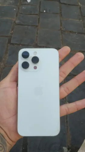 Vendo iPhone 15 pro Max 256g novo nota fiscal e tudo primeiro dono