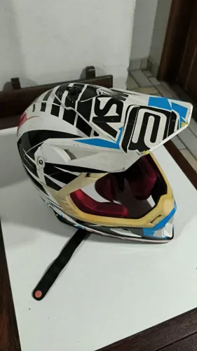 Capacete ASW tamanho 60