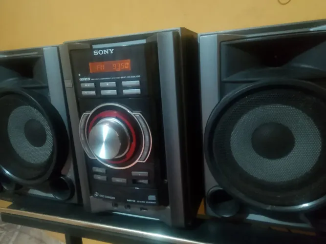 Aparelho de som Sony genezi modelo mhc-ec68usb