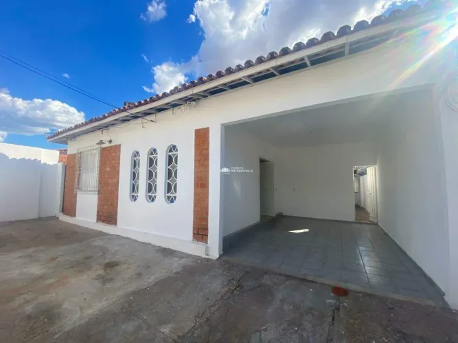 CASA RESIDENCIAL PARA ALUGAR NO BAIRRO ACARAPE