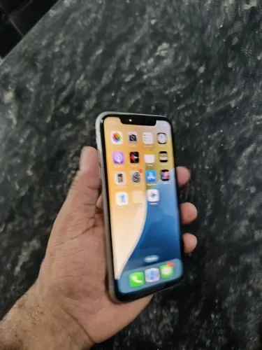 Vendo iPhone XR 64 g